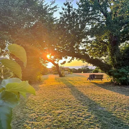 Historic Charm By The Sea In