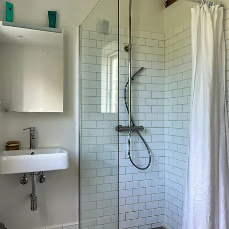 Historic Charm By The Sea In Дом отдыха